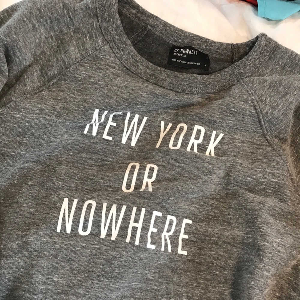 GRAY NEW YORK PULLOVER